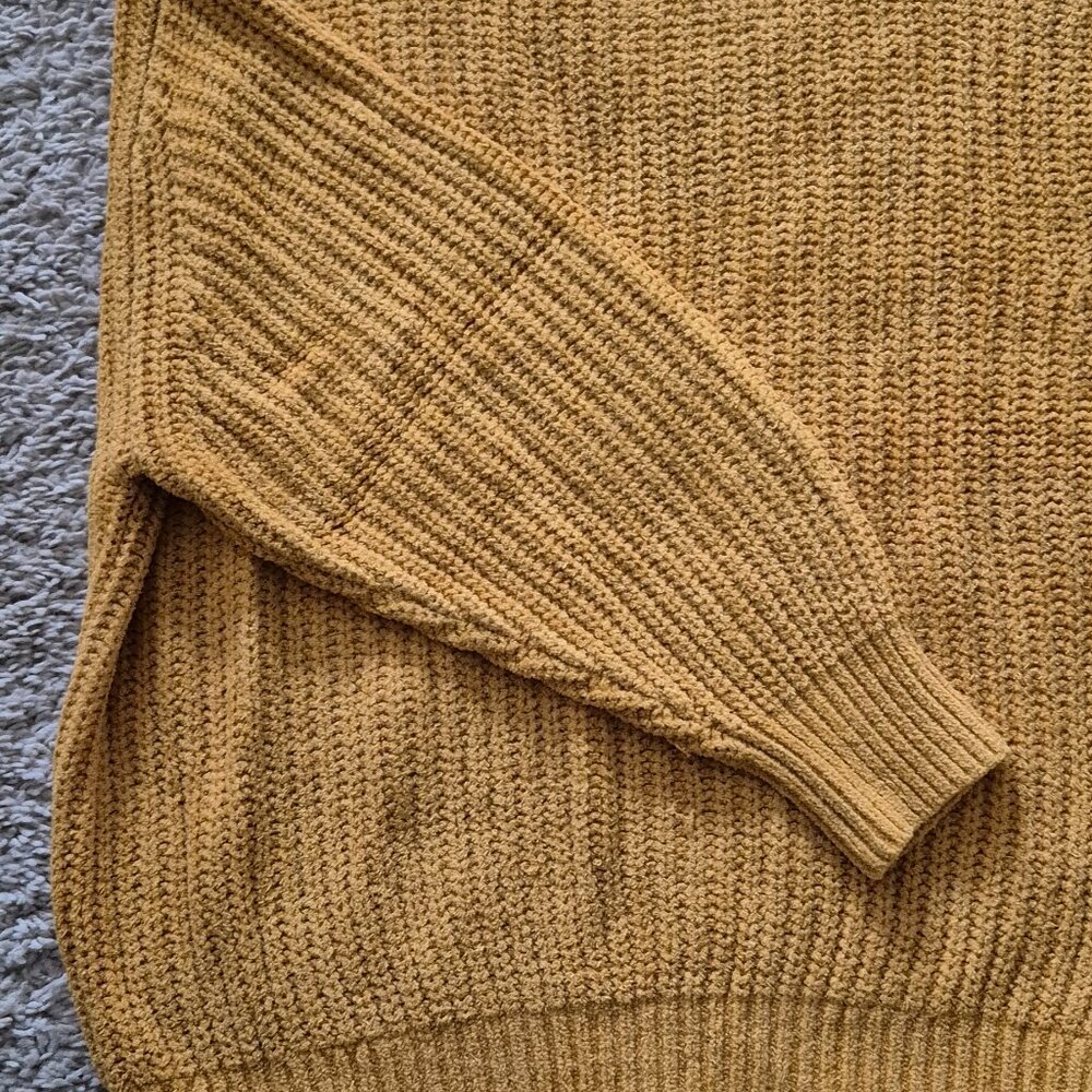 Wilfred Ribbed Sweater - Picture 3 of 4